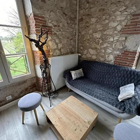 La Tour Du Manoir