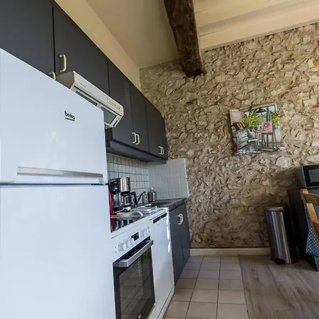 La Tour Du Manoir Arouille