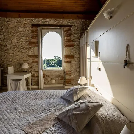 別荘 La Tour Du Manoir Arouille